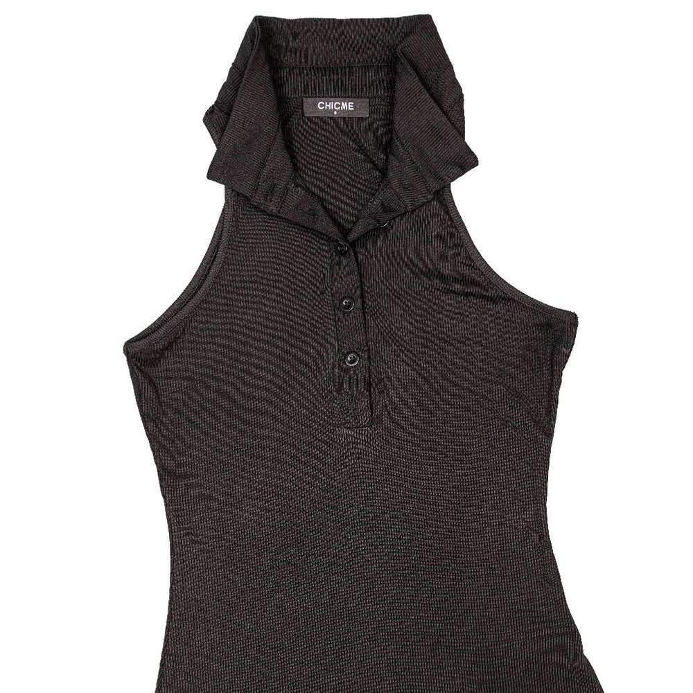 Chic Me Sleeveless Collared Top